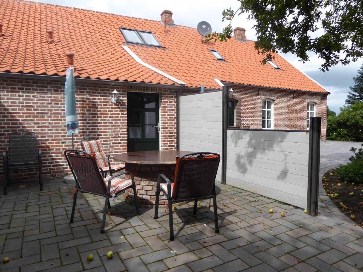 Ferienwohnung Gulf Im Gulfhof Am Kanal Grossefehn Eksteriør billede